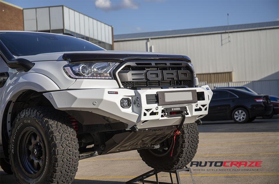 FORD-RANGER-TROPHY-MATTE-ANTHRACITE-WITH-BLACK-RING